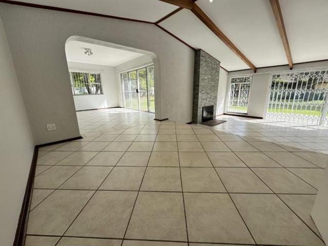 4 Bedroom House in Northcliff
