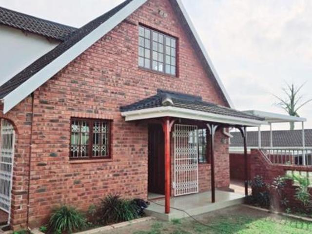 4 Bedroom House in Northcroft