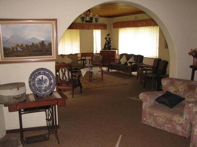 4 Bedroom House in Mookgophong Naboomspruit