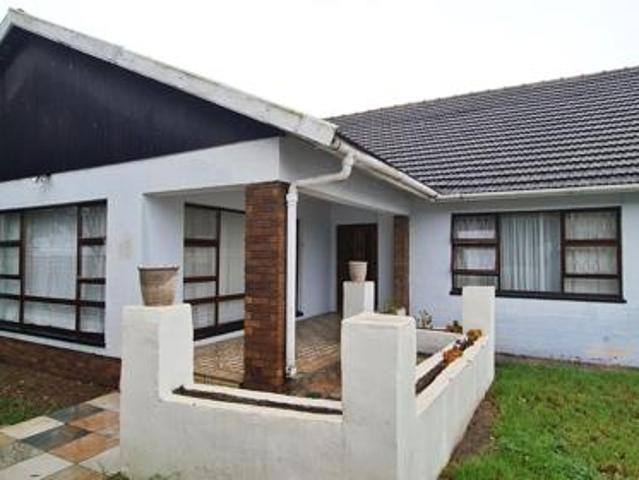 4 Bedroom House in New Brighton