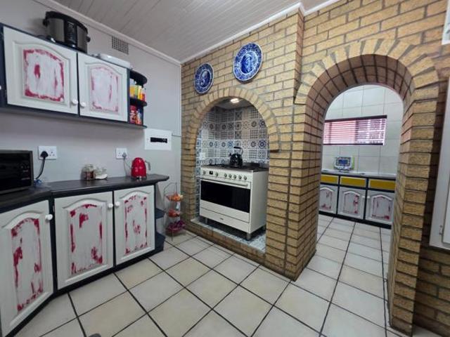 4 Bedroom House in New Park