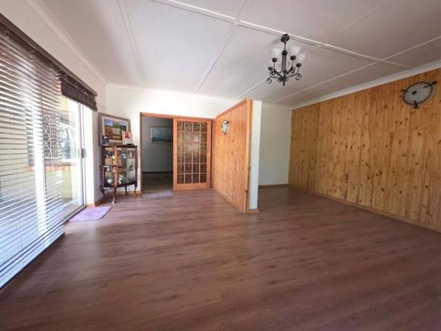 4 Bedroom House in New Park