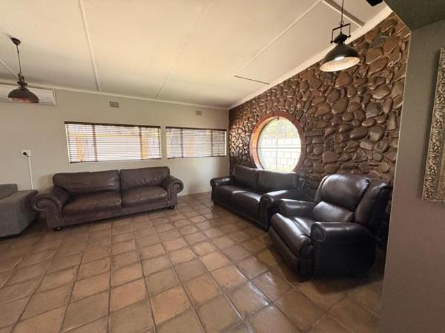 4 Bedroom House in New Park