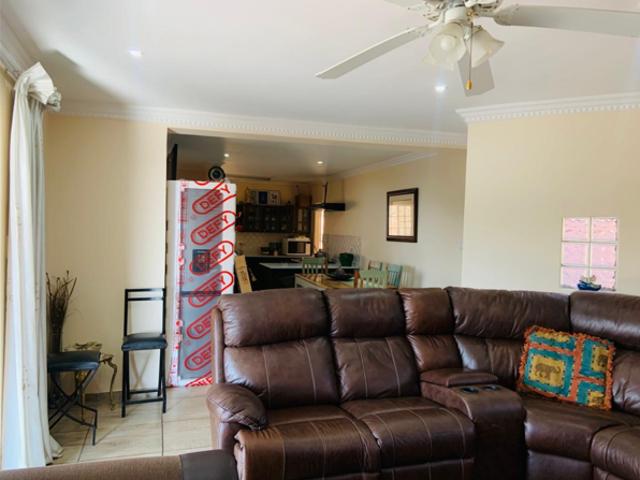 4 Bedroom House in Newlands