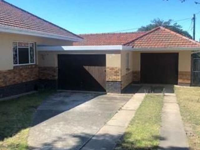 4 Bedroom House in Newton Park