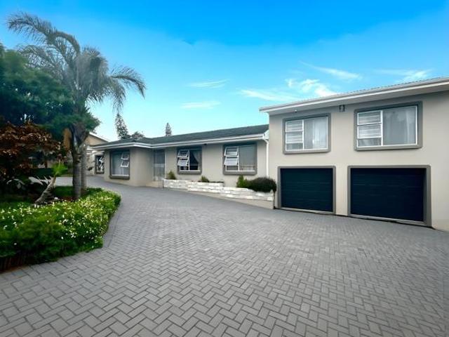 4 Bedroom House in Newton Park