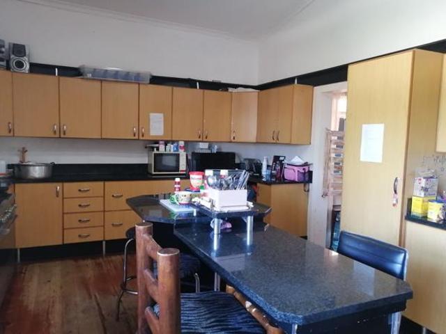 4 Bedroom House in Newton Park