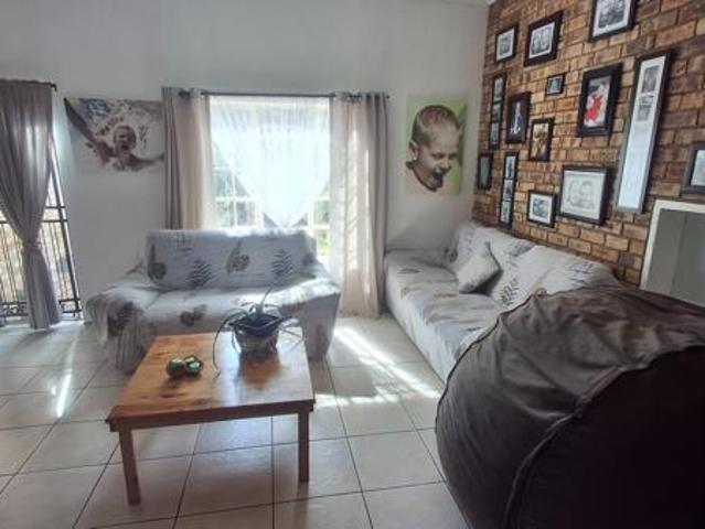 4 Bedroom House in Nelspruit Ext 27