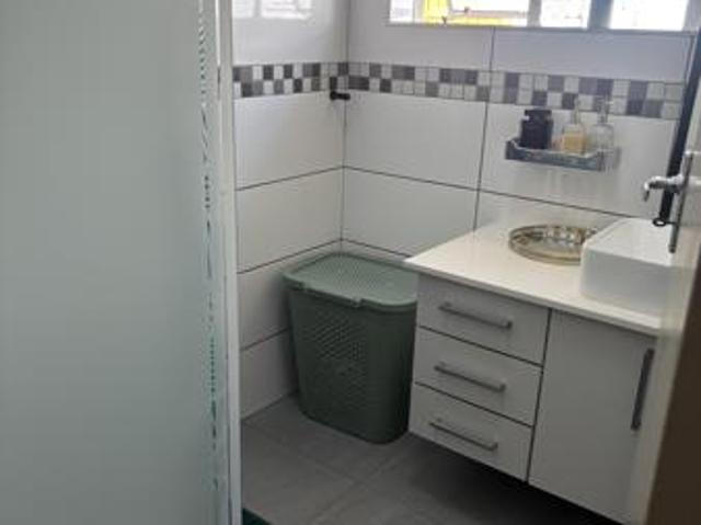 4 Bedroom House in Nieuw Muckleneuk