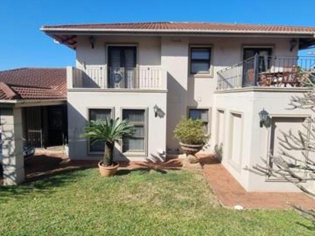 4 Bedroom House in Southbroom