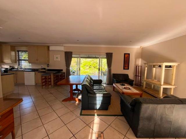 4 Bedroom House in Southbroom