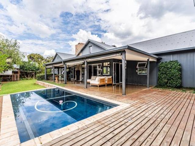 4 Bedroom House in Southdowns Estate