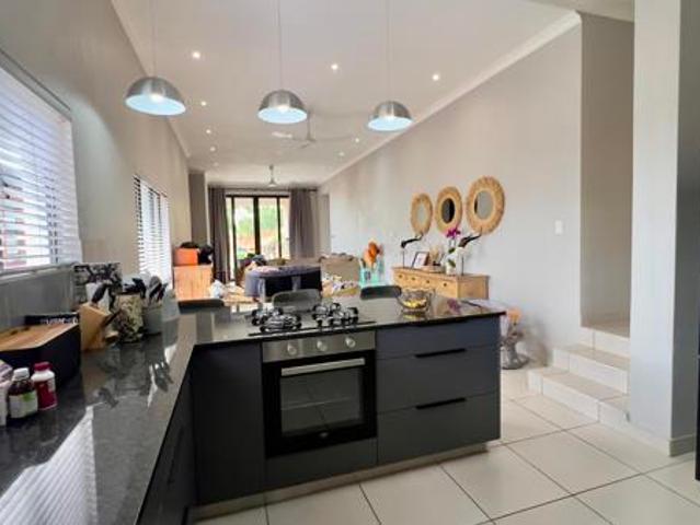4 Bedroom House in Sonheuwel