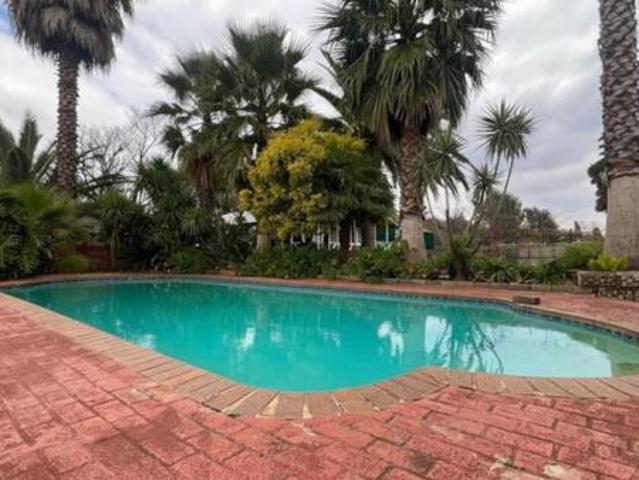 4 Bedroom House in Sonlandpark