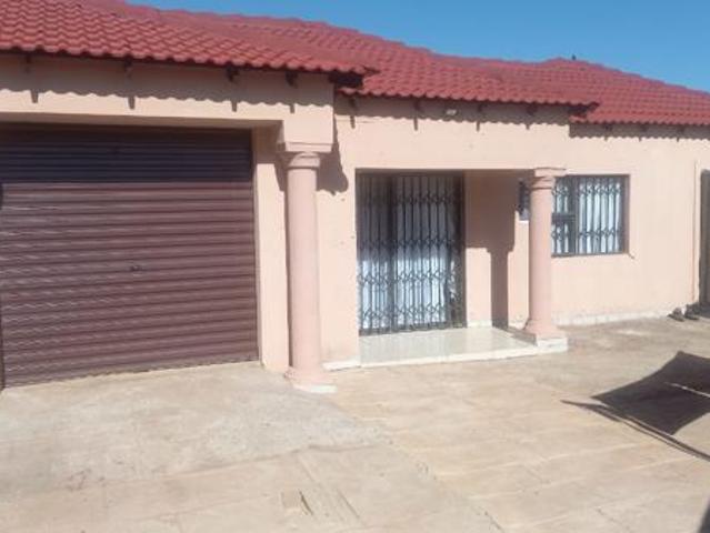 4 Bedroom House in Savanna City