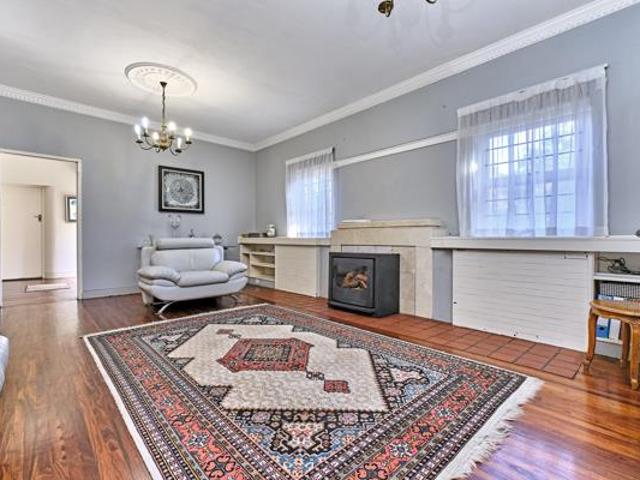 4 Bedroom House in Saxonwold