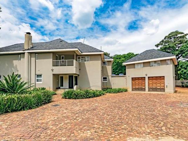 4 Bedroom House in Saxonwold
