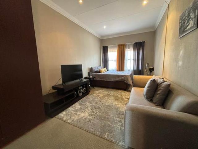 4 Bedroom House in Safari Gardens