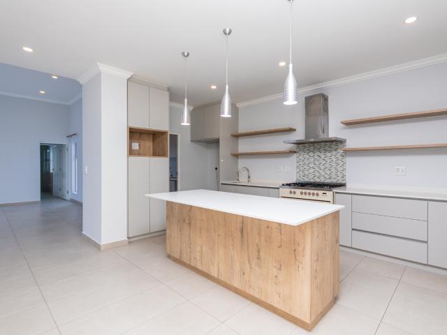 4 Bedroom House in Sagewood