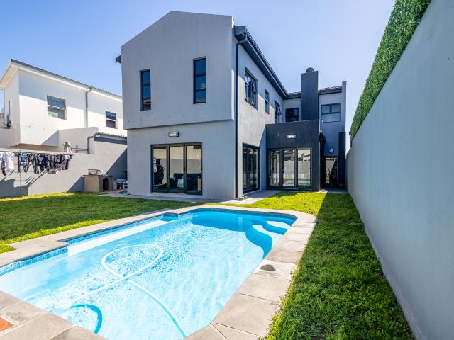 4 Bedroom House in Sagewood