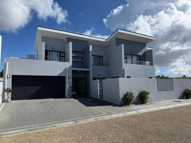 4 Bedroom House in Sagewood