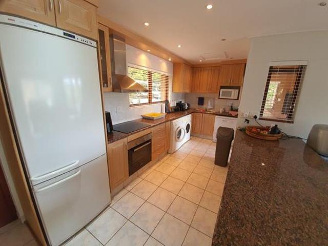 4 Bedroom House in San Lameer