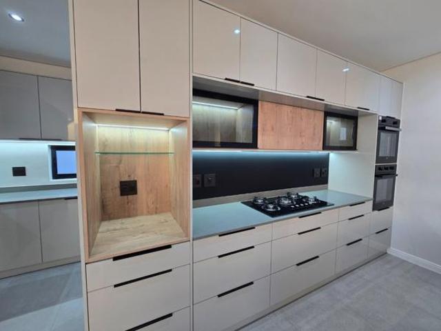 4 Bedroom House in Sandown
