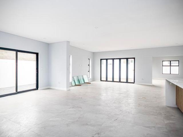 4 Bedroom House in Sandown