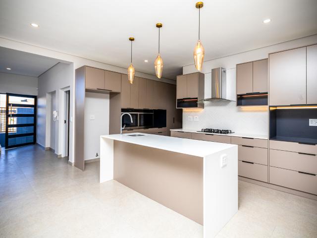 4 Bedroom House in Sandown