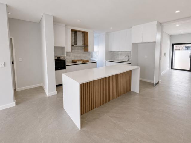 4 Bedroom House in Sandown