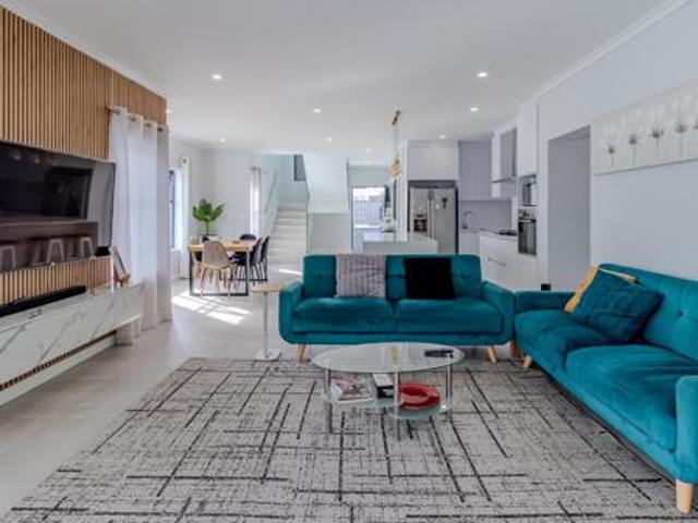4 Bedroom House in Sandown