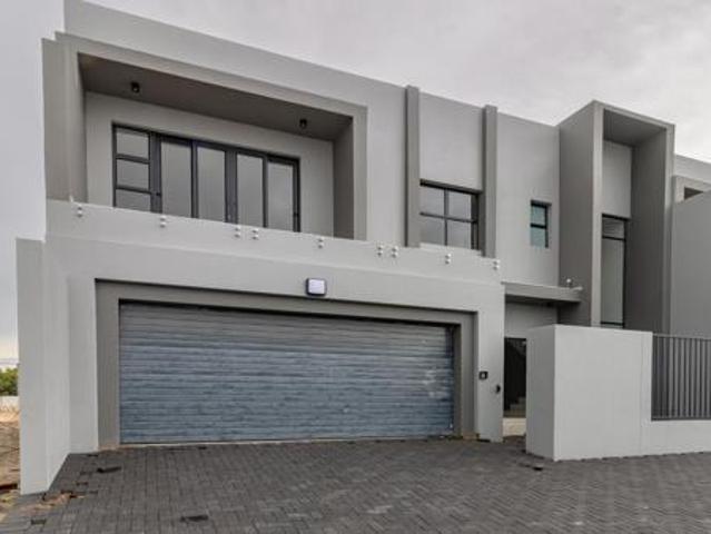 4 Bedroom House in Sandown