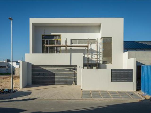 4 Bedroom House in Sandown
