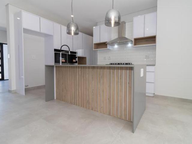 4 Bedroom House in Sandown