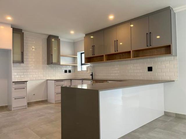 4 Bedroom House in Sandown
