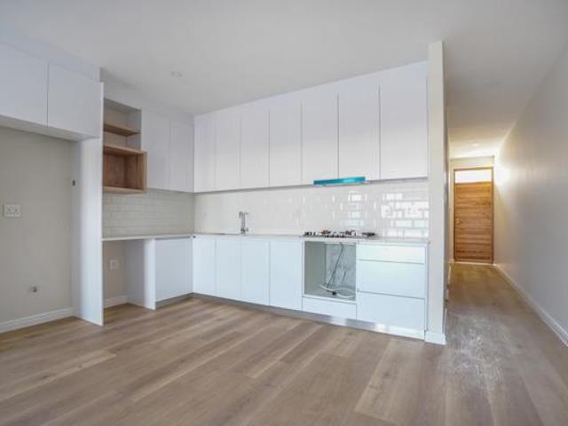 4 Bedroom House in Sandown