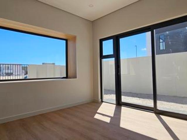 4 Bedroom House in Sandown