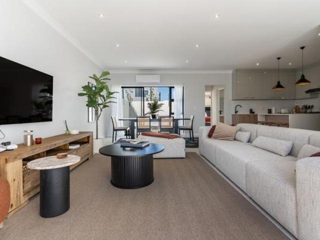 4 Bedroom House in Sandown