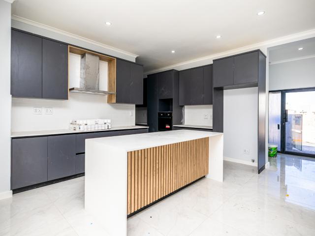 4 Bedroom House in Sandown