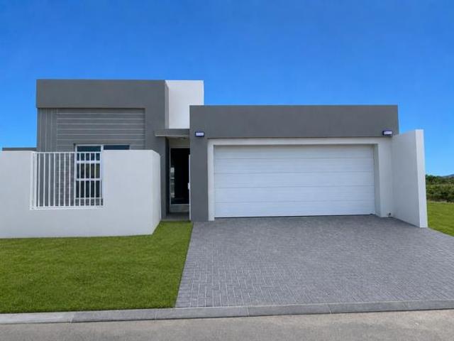 4 Bedroom House in Sandown