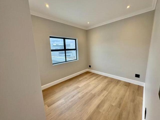 4 Bedroom House in Sandown