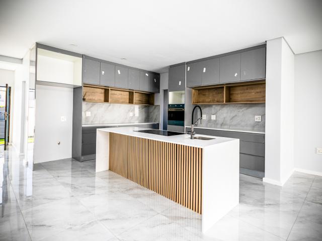 4 Bedroom House in Sandown