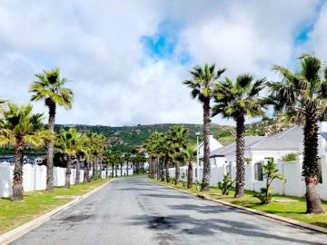 4 Bedroom House in Sandy Point