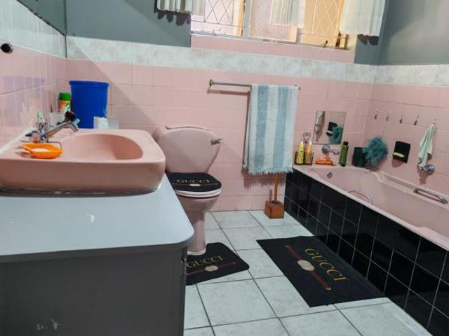 4 Bedroom House in Sasolburg Ext 15