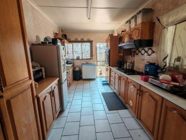 4 Bedroom House in Sasolburg Ext 12