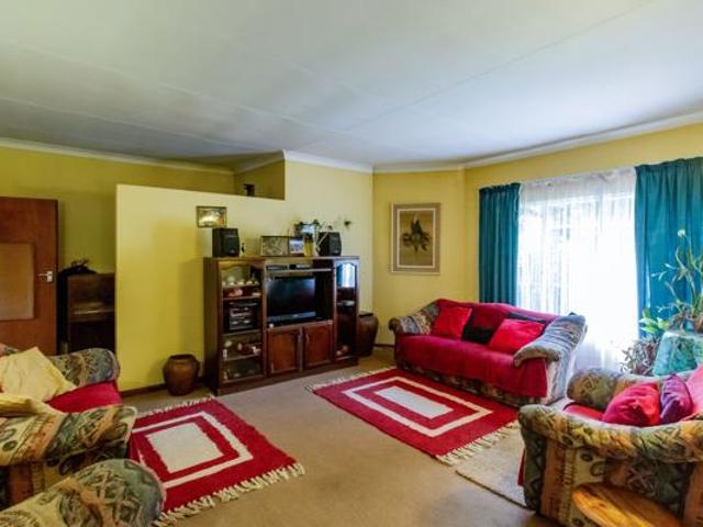 4 Bedroom House in Schoemansville