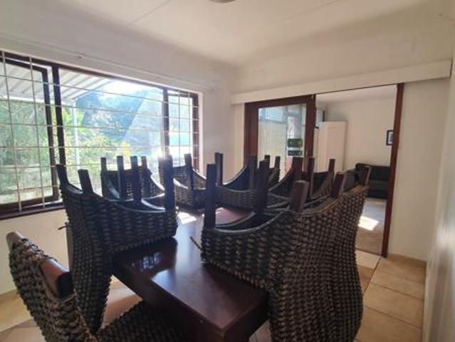 4 Bedroom House in Sea Park