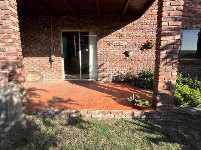 4 Bedroom House in Sea Vale