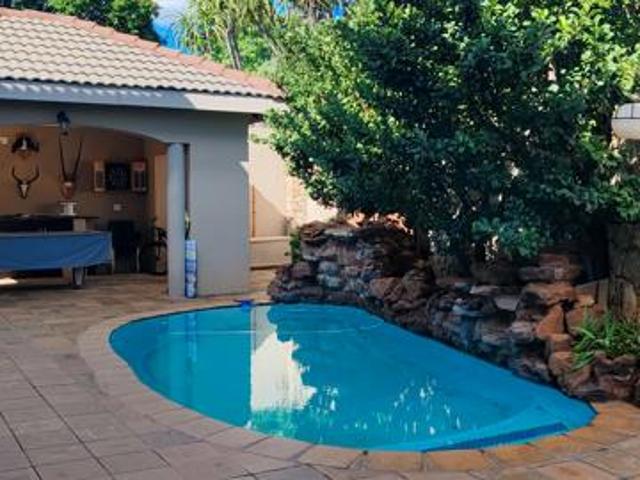 4 Bedroom House in Seasons Lifestyle Estate