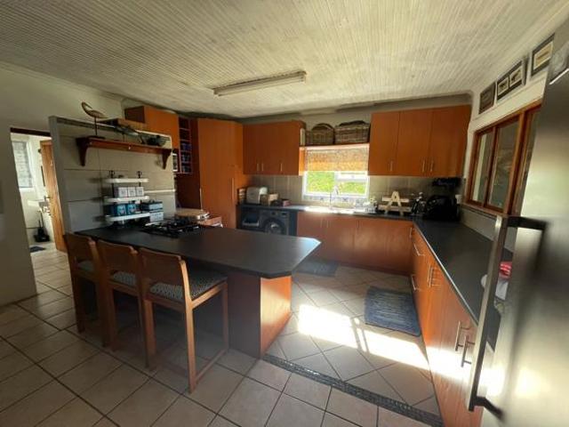 4 Bedroom House in Seavale